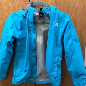 Girl’s North Face Raincoat Size Large (14/16)
